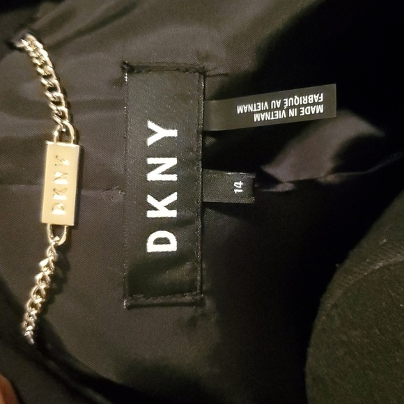 DKNY Single Button Blazer - Picture 5 of 5